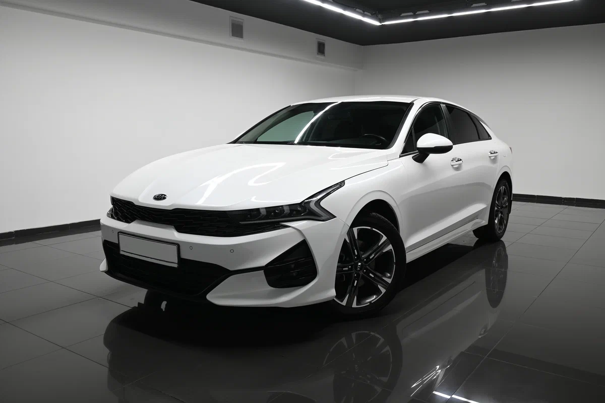 KIA K5 купить по цене от 1 988 000 рублей